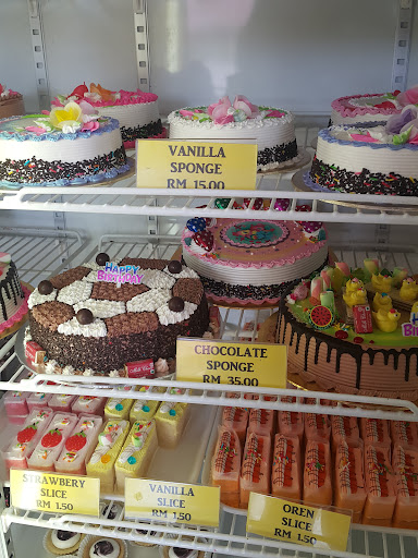 FM Bakery (Kedai Kek & Roti) & FM Pizza