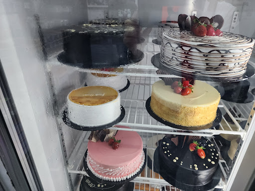 Jenni The Cake & Bake Shop