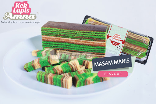 KEK LAPIS AMNA