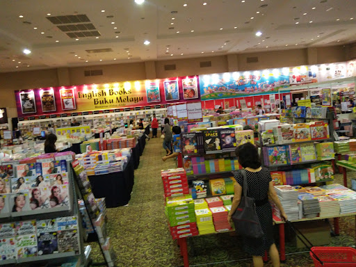 Straits Quay Marina Mall