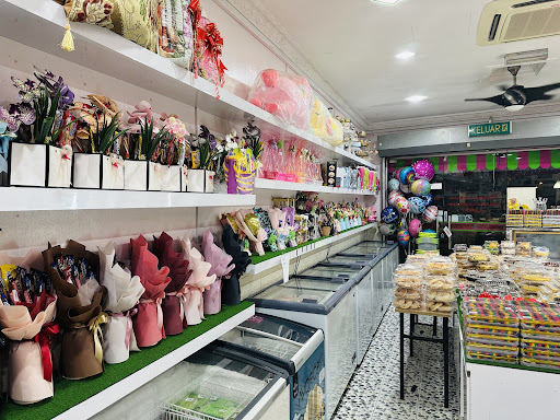 Wanna Gemilang Ent. (Kek Viral)