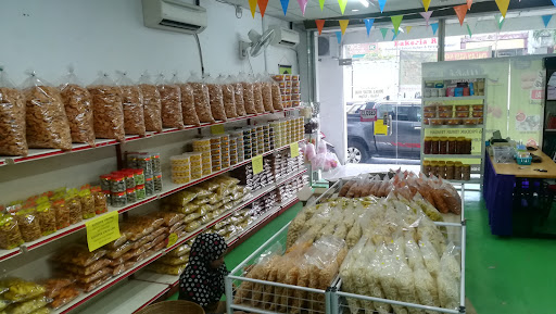 Walid Kerepek House Taiping (Doorgifts & Bahulu)