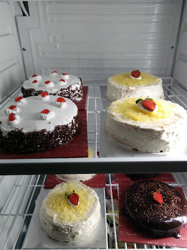 Haslyn Cake
