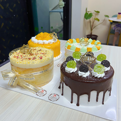 Happiness Cake House