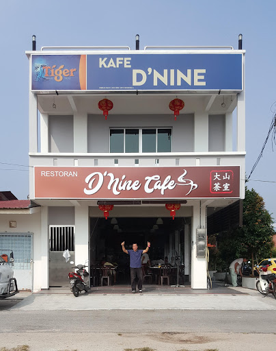 D'Nine Cafe / Batu Arang Cafe