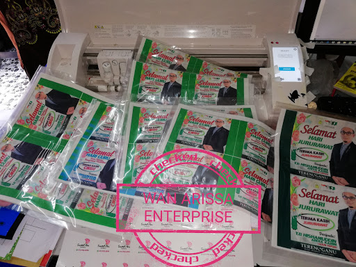 Edible Images and Topper Cake