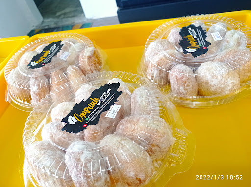 Cyusriah Bakery