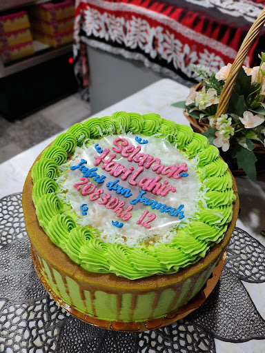 Kedai kek sungai tiram