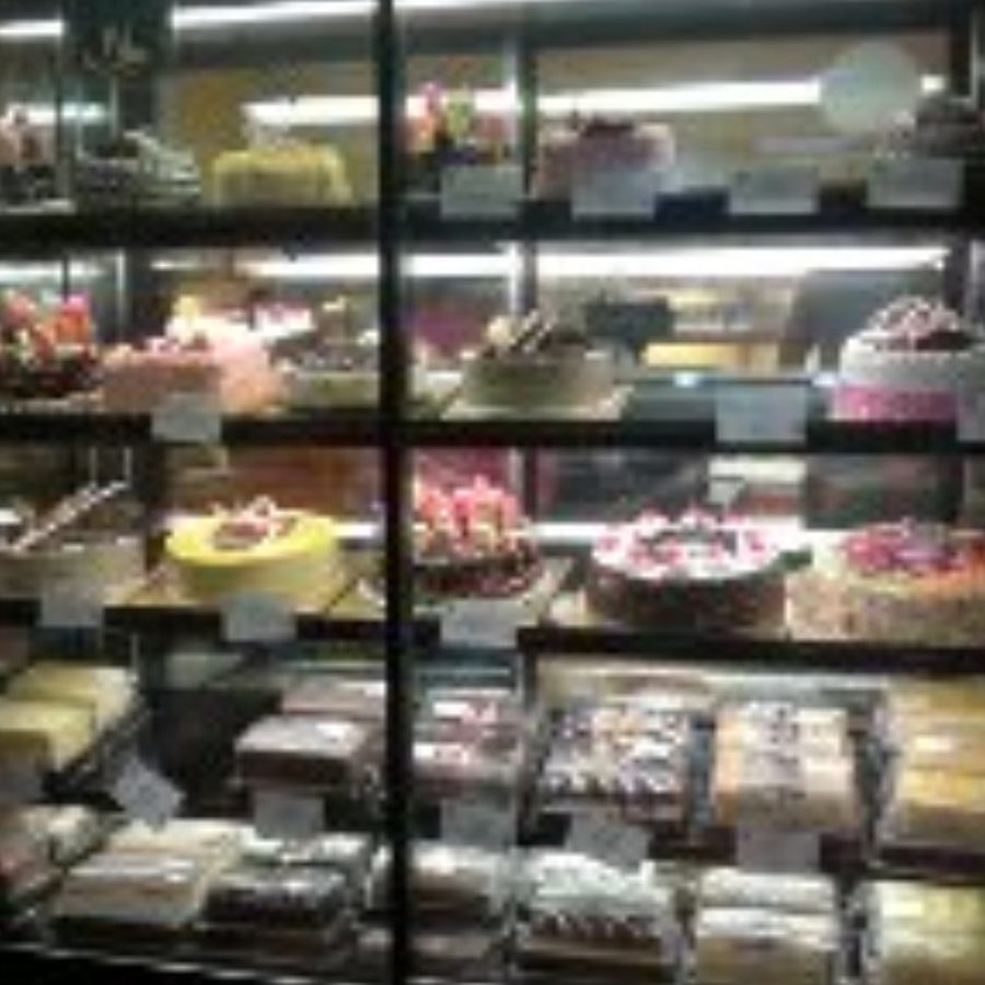 kedai barang kek terbaik di ulu tiram untuk kek segar alat bakeri